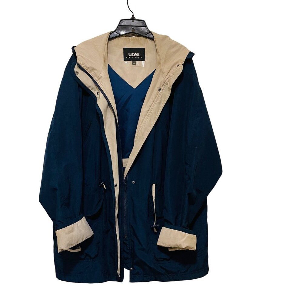 Utex Design Navy Hooded Parka With Beige Accents‎ & Pockets Size L